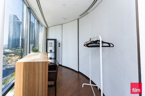 Apartmen di Downtown Dubai (Downtown Burj Dubai), UAE 1 bilik tidur, 97.6 meter persegi № 679723 - foto 12