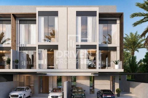 Villetta a schiera in vendita a Jumeirah Golf Estates, Dubai, EAU 6 camere da letto, 226.59 mq. № 765173 - foto 2