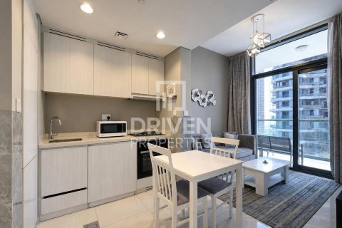 Lägenhet till försäljning i Business Bay, Dubai, UAE 1 sovrum, 43.76 kvm Nr. 765170 - fotografi 5