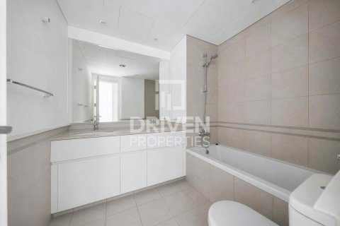 Apartment til salg i Town Square, Dubai, UAE 3 soveværelser, 130.81 kvm № 756472 - foto 12