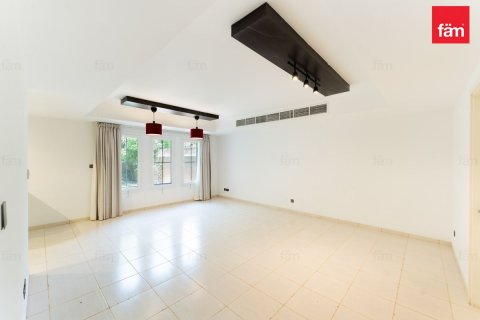 ویلا برای اجاره در Dubai، امارات متحده عربی 3 خوابه ، 254.8 متر مربع ، شماره 725904 - تصویر 4