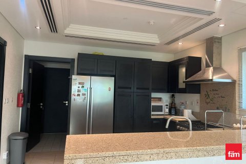 Al Furjan, Dubai, संयुक्त अरब अमीरात में विला, 4 बेडरूम, 610.1 वर्ग मीटर, संख्या 645003 - फ़ोटो 14