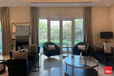 Al Furjan, Dubai, संयुक्त अरब अमीरात में विला, 4 बेडरूम, 610.1 वर्ग मीटर, संख्या 645003 - फ़ोटो 4