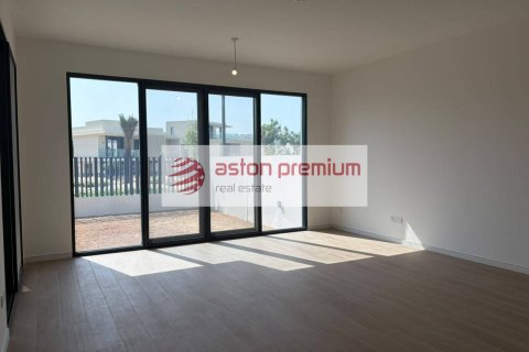 Maison de ville à louer à Jebel Ali, Dubai, EAU 4 chambres, 286 m2 № 757883 - photo 2
