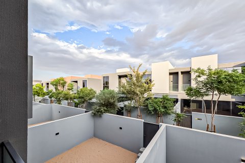 Māja Tilal City, Sharjahjā, AAE 2 istabas, 183.48 m2 Nr. 748872 - attēls 16