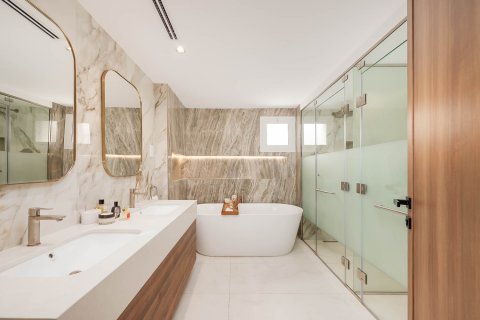 Vila di Meadows, Dubai, UEA 4 kamar tidur, 310.76 m2 nomor 748868 - foto 13