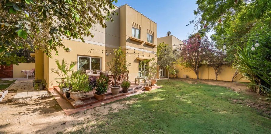Вилла Meadows, Дубай, БАӘ-да 4 жатын бөлмелер, 310.76 м² № 748868