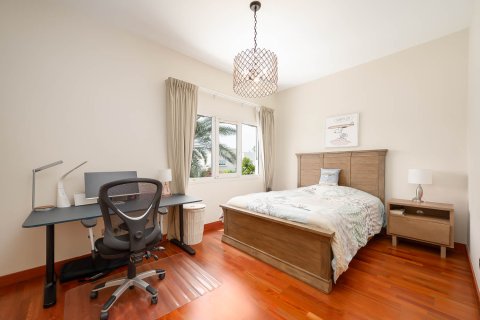 Vila di Meadows, Dubai, UEA 4 kamar tidur, 310.76 m2 nomor 748868 - foto 14