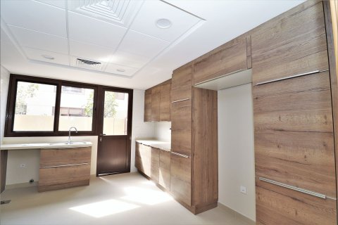 Вилла Muwaileh Commercial, Шарджа, БАӘ-да 5 жатын бөлмелер, 387.41 м² № 748873 - фото 15