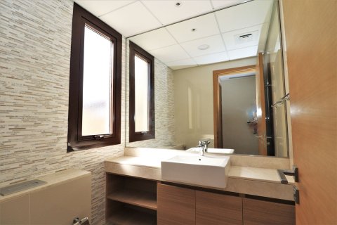 Вилла Muwaileh Commercial, Шарджа, БАӘ-да 5 жатын бөлмелер, 387.41 м² № 748873 - фото 9