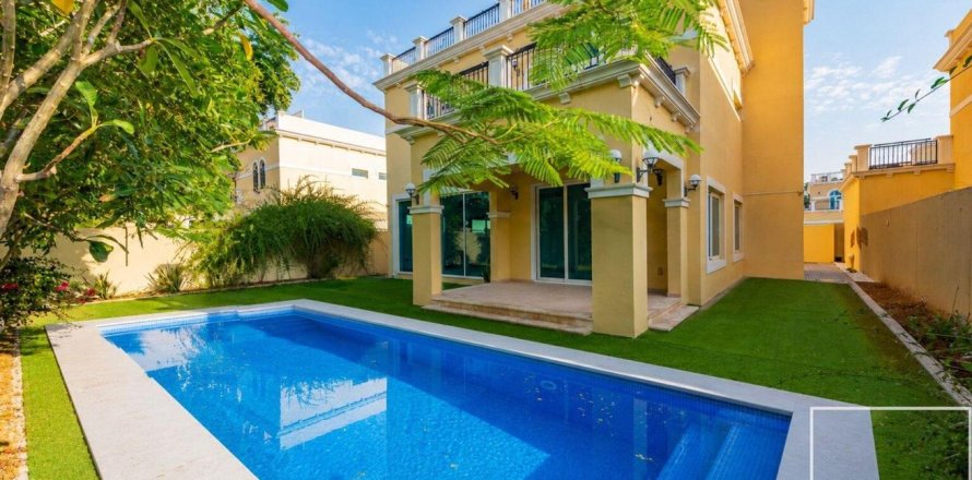 Villa itt: Jumeirah Park, Dubai, EAE, 4 hálószoba, 538.84 m², azonosító: 755345