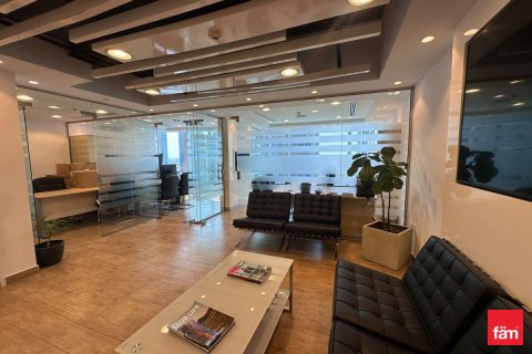 Kontor till försäljning i Dubai, UAE 118 kvm Nr. 696932 - fotografi 1