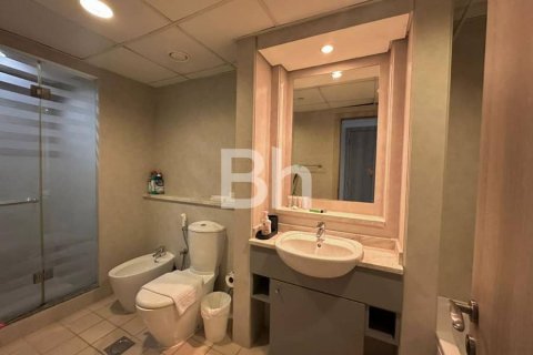 Apartamento en venta en Jumeirah Lake Towers, Dubai, EAU 1 dormitorio, 69 m2 № 643066 - foto 10