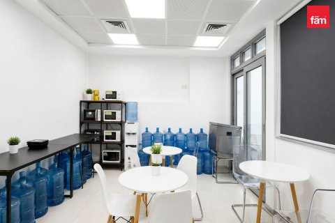 Oficina en alquiler en Business Bay, Dubai, EAU 195.7 m2 № 740804 - foto 9