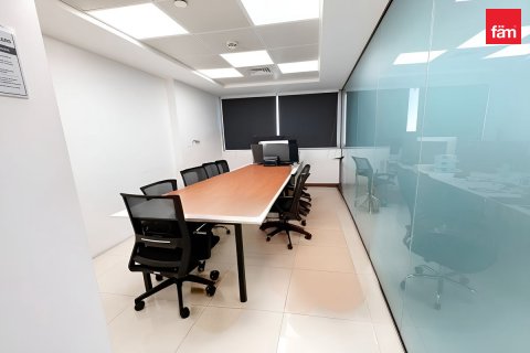 Oficina en alquiler en Business Bay, Dubai, EAU 195.7 m2 № 740804 - foto 3