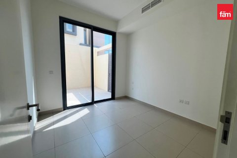 Vila u Dubai Hills Estate, UAE 4 spavaćih soba, 274.9 m2 Br. 740806 - fotografija 2