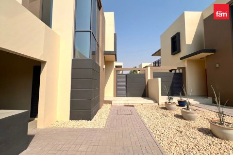 Vila u Dubai Hills Estate, UAE 4 spavaćih soba, 274.9 m2 Br. 740806 - fotografija 4