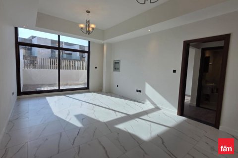Shtëpi në qytet në Dubai, Emiratet e Bashkuara Arabe 5 dhoma gjumi, 187.2 m2. № 669712 - Foto 3