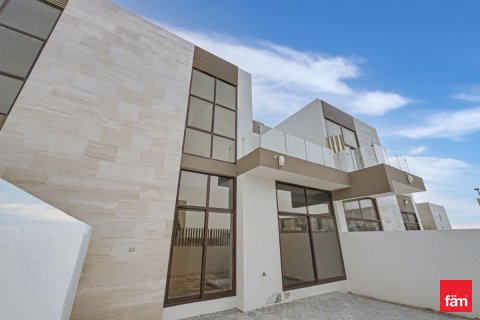 Řadový dům v Dubai, SAE 4 ložnice, 187.2 m² Č.: 669712 - fotografie 1