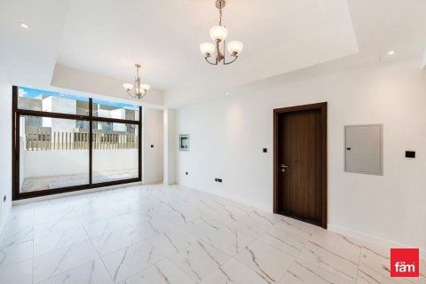 Řadový dům v Dubai, SAE 4 ložnice, 187.2 m² Č.: 669712 - fotografie 3