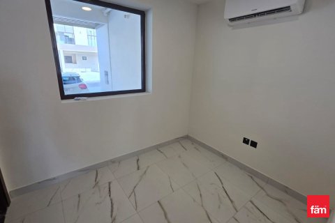 Shtëpi në qytet në Dubai, Emiratet e Bashkuara Arabe 5 dhoma gjumi, 187.2 m2. № 669712 - Foto 9