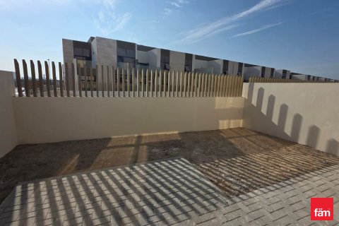 Shtëpi në qytet në Dubai, Emiratet e Bashkuara Arabe 5 dhoma gjumi, 187.2 m2. № 669712 - Foto 23