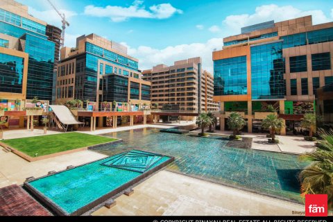 مكتب للإيجار في الخليج التجاري، دبي، الإمارات العربية المتحدة 185.2 متر مربع ، رقم 678423 - صورة 14