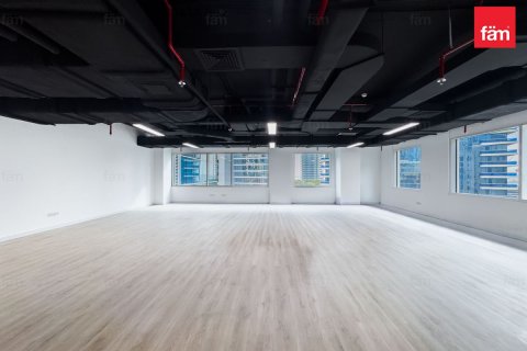 مكتب للإيجار في الخليج التجاري، دبي، الإمارات العربية المتحدة 185.2 متر مربع ، رقم 678423 - صورة 12