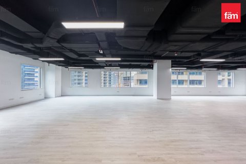 مكتب للإيجار في الخليج التجاري، دبي، الإمارات العربية المتحدة 185.2 متر مربع ، رقم 678423 - صورة 5