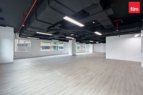 مكتب للإيجار في الخليج التجاري، دبي، الإمارات العربية المتحدة 185.2 متر مربع ، رقم 678423 - صورة 6