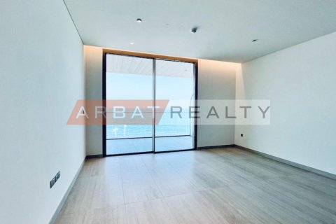 Apartment in Palm Jumeirah, Dubai, UAE 2 bedrooms, 159.98 sq.m. № 741000