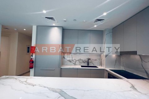 Apartman u Umm Suqeim, Dubai, UAE 2 spavaćih soba, 155.24 m2 Br. 741001 - fotografija 4