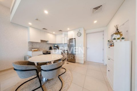 Apartment til leje i Umm Suqeim, Dubai, UAE 1 soveværelse, 71.91 kvm № 745904 - foto 2