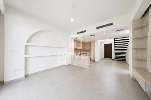 تاون هاوس للإيجار في Town Square، دبي، الإمارات العربية المتحدة 4 غرفة نوم ، 261.61 متر مربع ، رقم 745906 - صورة 1