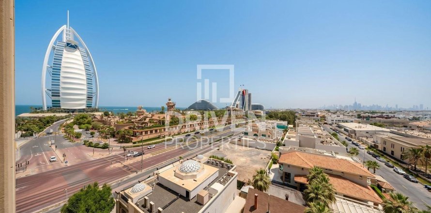 Umm Suqeim、Dubai、UAEにあるマンション 1ベッドルーム、71.07 m2 No745903