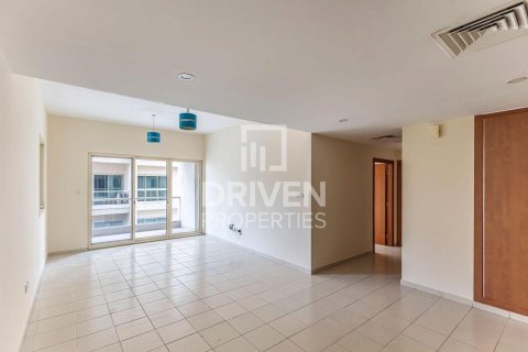 Greens, Dubai, UAE의 아파트 침실 2개, 107.4제곱미터 번호 745908