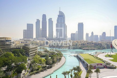 Apartament në Downtown Dubai (Downtown Burj Dubai), Dubai, Emiratet e Bashkuara Arabe 4 dhoma gjumi, 480.87 m2. № 744961 - Foto 2