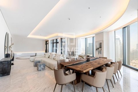 Apartament në Downtown Dubai (Downtown Burj Dubai), Dubai, Emiratet e Bashkuara Arabe 4 dhoma gjumi, 480.87 m2. № 744961 - Foto 13