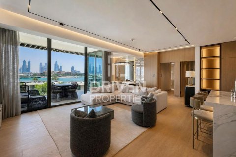Jumeirah、Dubai、UAEにあるマンション 2ベッドルーム、179.49 m2 No745051