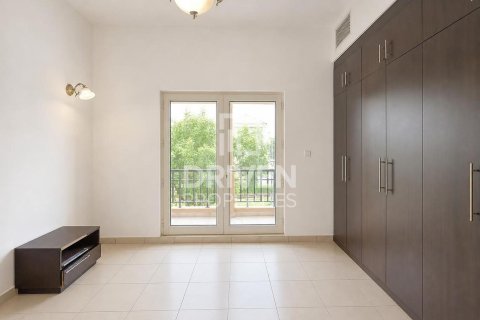 Villa en alquiler en The Villa, Dubai, EAU 5 dormitorios, 555.56 m2 № 745052 - foto 17