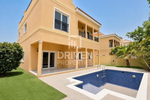 Villa en alquiler en The Villa, Dubai, EAU 5 dormitorios, 555.56 m2 № 745052 - foto 23
