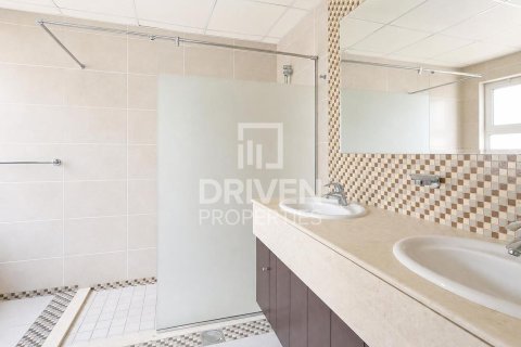 Villa en alquiler en The Villa, Dubai, EAU 5 dormitorios, 555.56 m2 № 745052 - foto 22