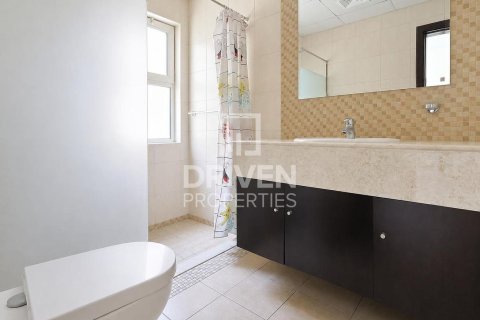 Villa en alquiler en The Villa, Dubai, EAU 5 dormitorios, 555.56 m2 № 745052 - foto 21