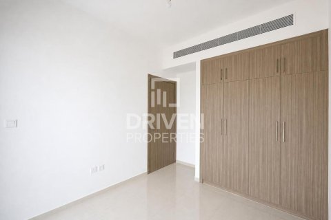 Shtëpi në qytet në Dubai, Emiratet e Bashkuara Arabe 4 dhoma gjumi, 142.61 m2. № 745053 - Foto 6