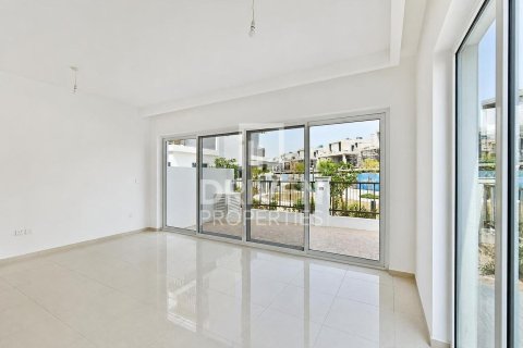 Városi lakóépület itt: Dubai, EAE, 4 hálószoba, 142.61 m², azonosító: 745053