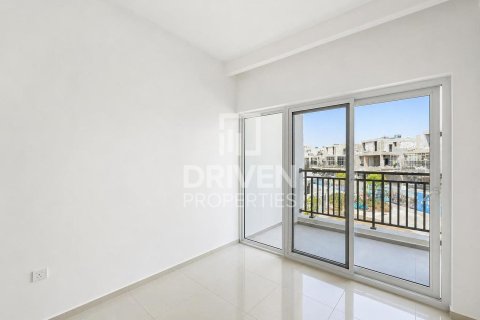 Shtëpi në qytet në Dubai, Emiratet e Bashkuara Arabe 4 dhoma gjumi, 142.61 m2. № 745053 - Foto 7