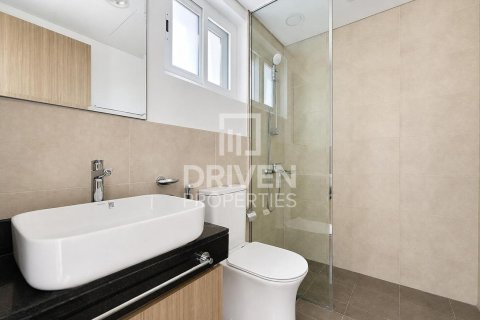 Shtëpi në qytet në Dubai, Emiratet e Bashkuara Arabe 4 dhoma gjumi, 142.61 m2. № 745053 - Foto 14