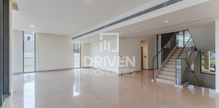 Villa i Dubai Hills Estate, Dubai, UAE 5 soveværelser, 649.02 kvm № 745055