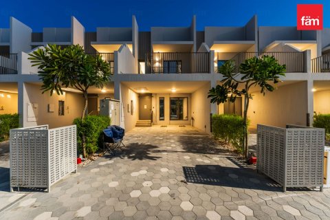 Vila u gradu Mohammed Bin Rashid City, Dubai, UAE 2 spavaće sobe, 110.2 m2 Br. 719009 - Slika 2