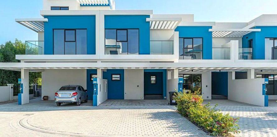 Shtëpi në qytet në Dubai, Emiratet e Bashkuara Arabe 3 dhoma gjumi, 144 m2. № 719007